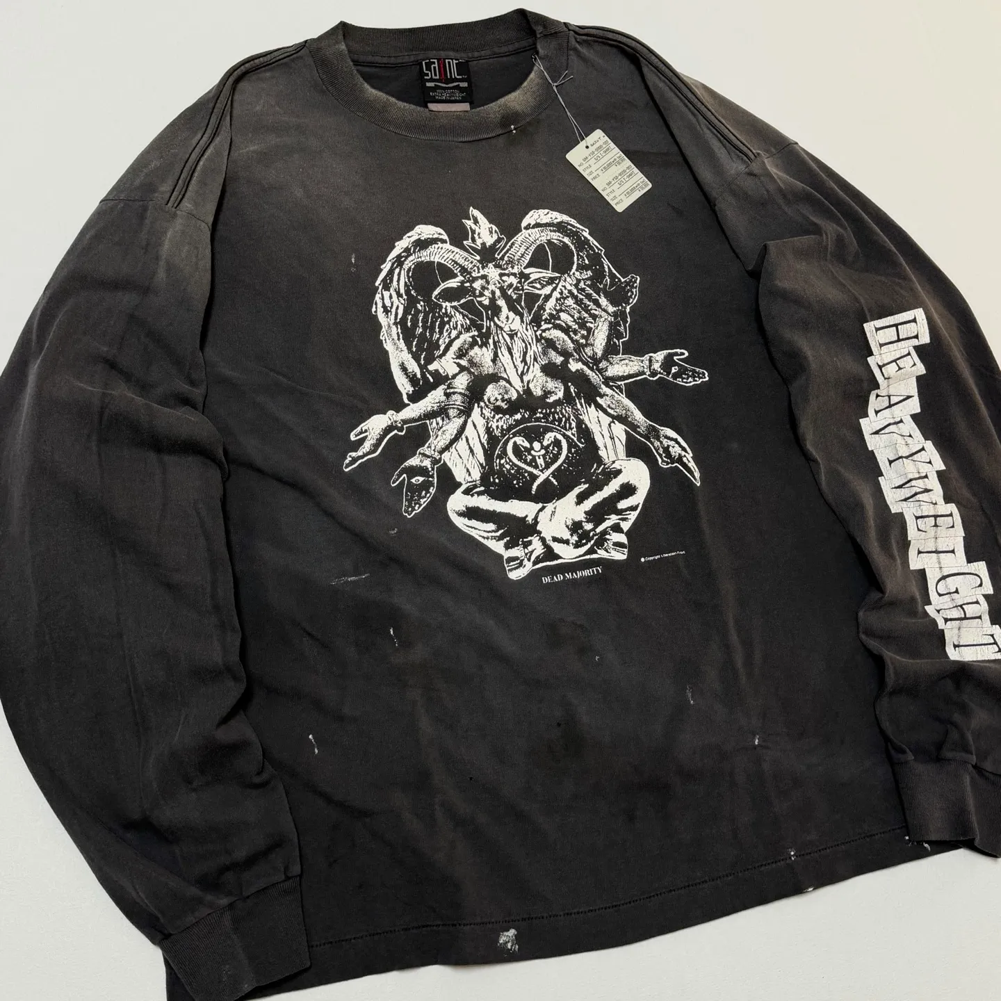 SAINT Mxxxxxx LS TEE/HEAVY WEIGHT/BLK sheep head devil distressed long sleeves, washed black S-XL 25 autumn and winter latest style, cylindrical side seam fabric, heavy wash water, faded and distressed, top printing technology, distressed crack treatment, correct version, original consistent main mark/washed mark/little angel anti-counterfeiting mark, hand-splashed ink graffiti, wormhole wear, top purchasing agent level